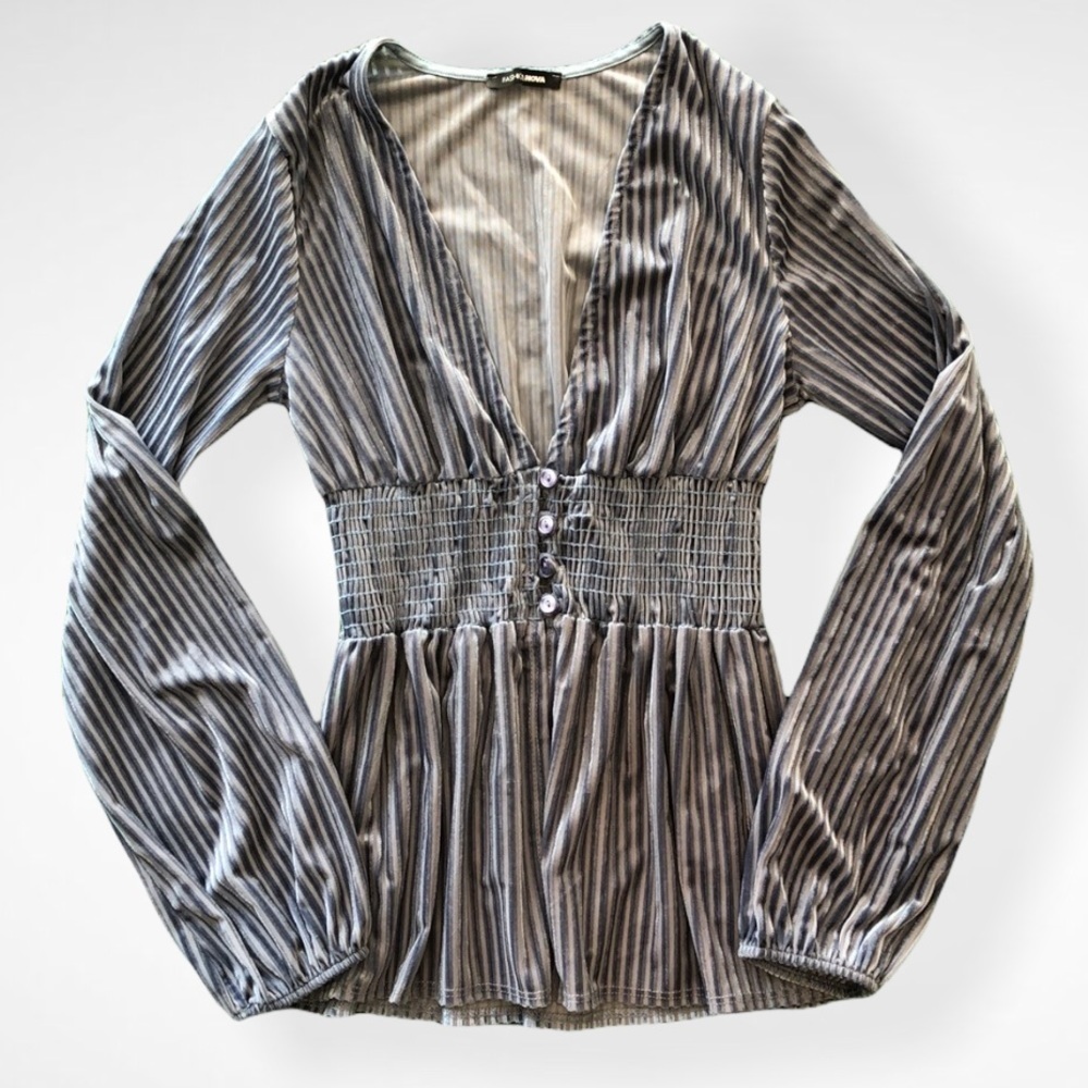 Fashion Nova Blouse - Picture 6 of 9